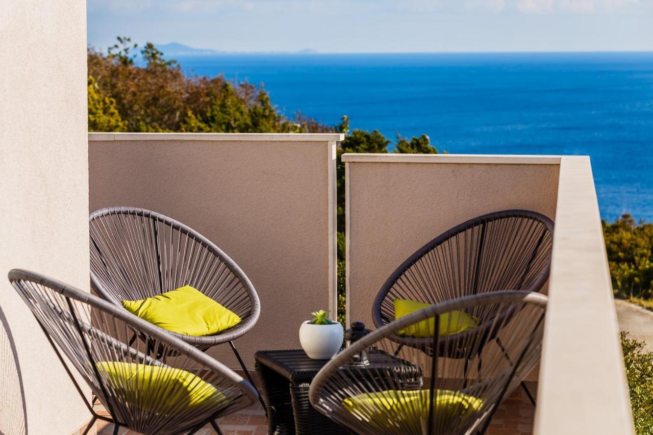 Villa Luana Vis Exterior foto