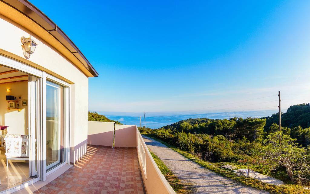 Villa Luana Vis Exterior foto